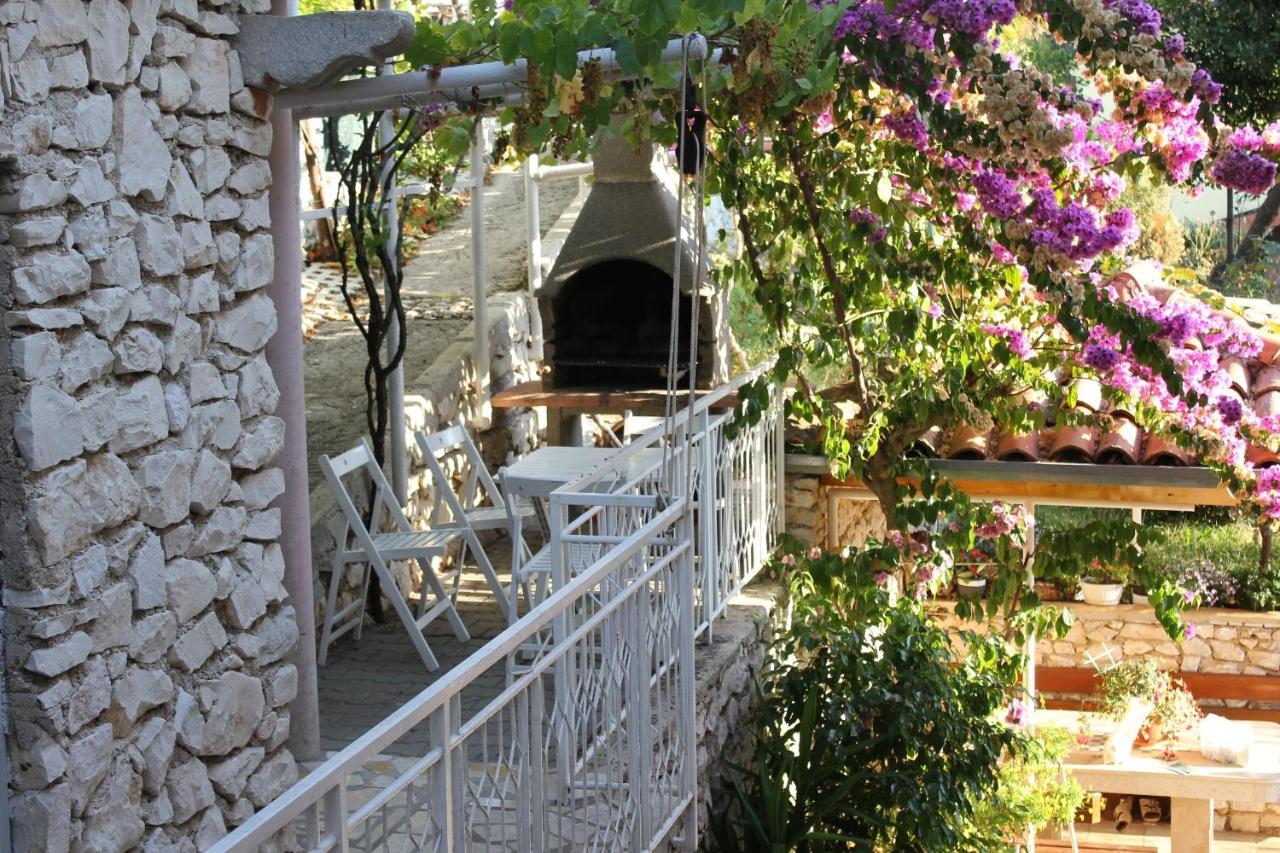 Apartments With A Parking Space Rabac, Labin - 7410 Esterno foto