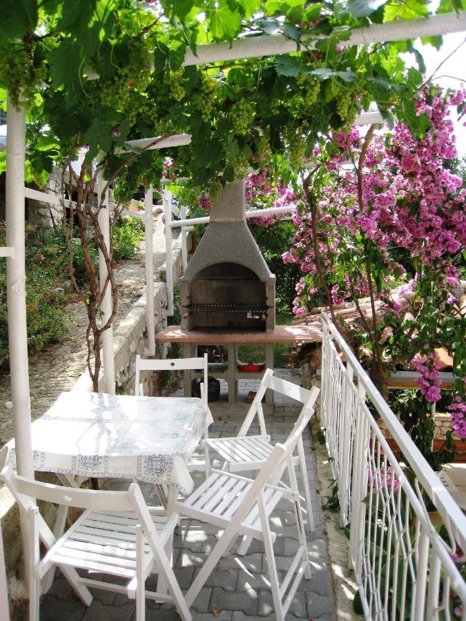 Apartments With A Parking Space Rabac, Labin - 7410 Esterno foto