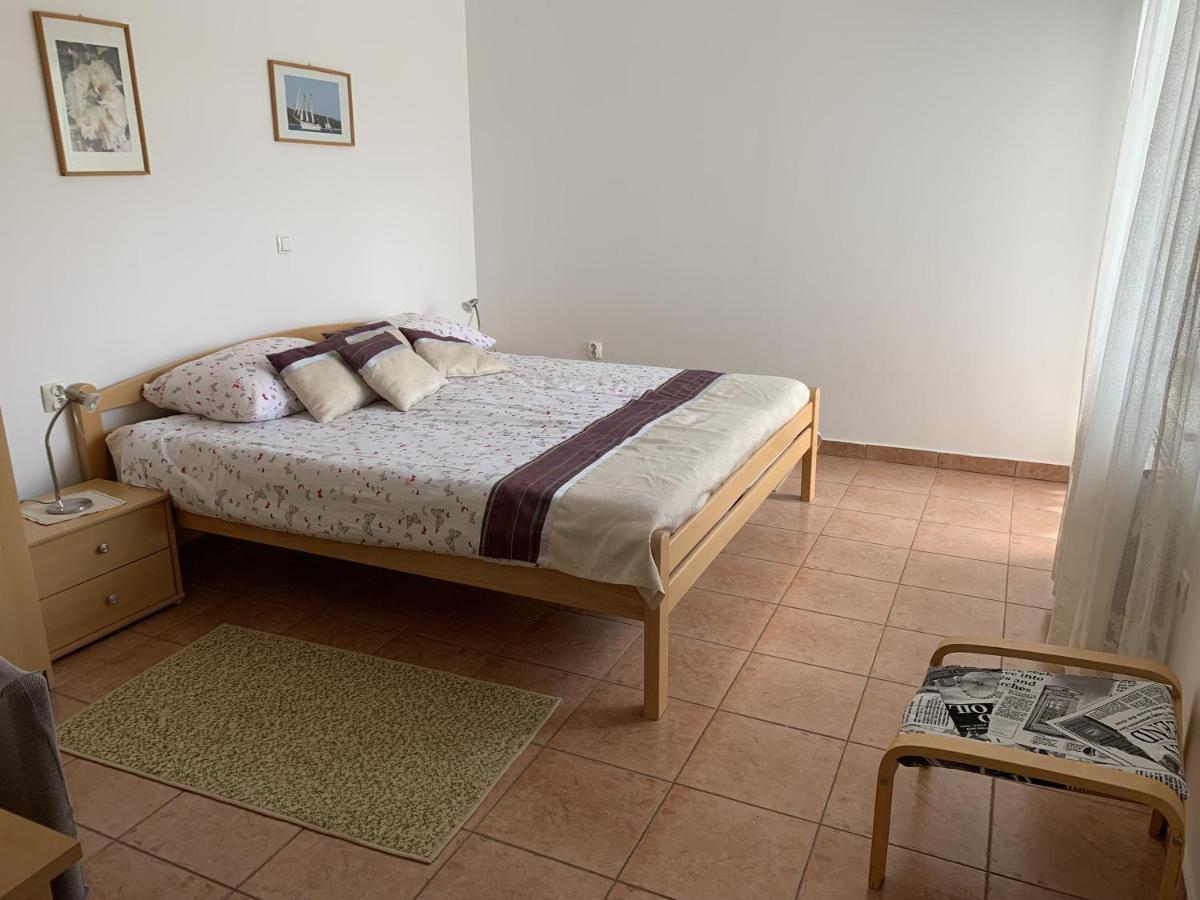 Apartments With A Parking Space Rabac, Labin - 7410 Esterno foto