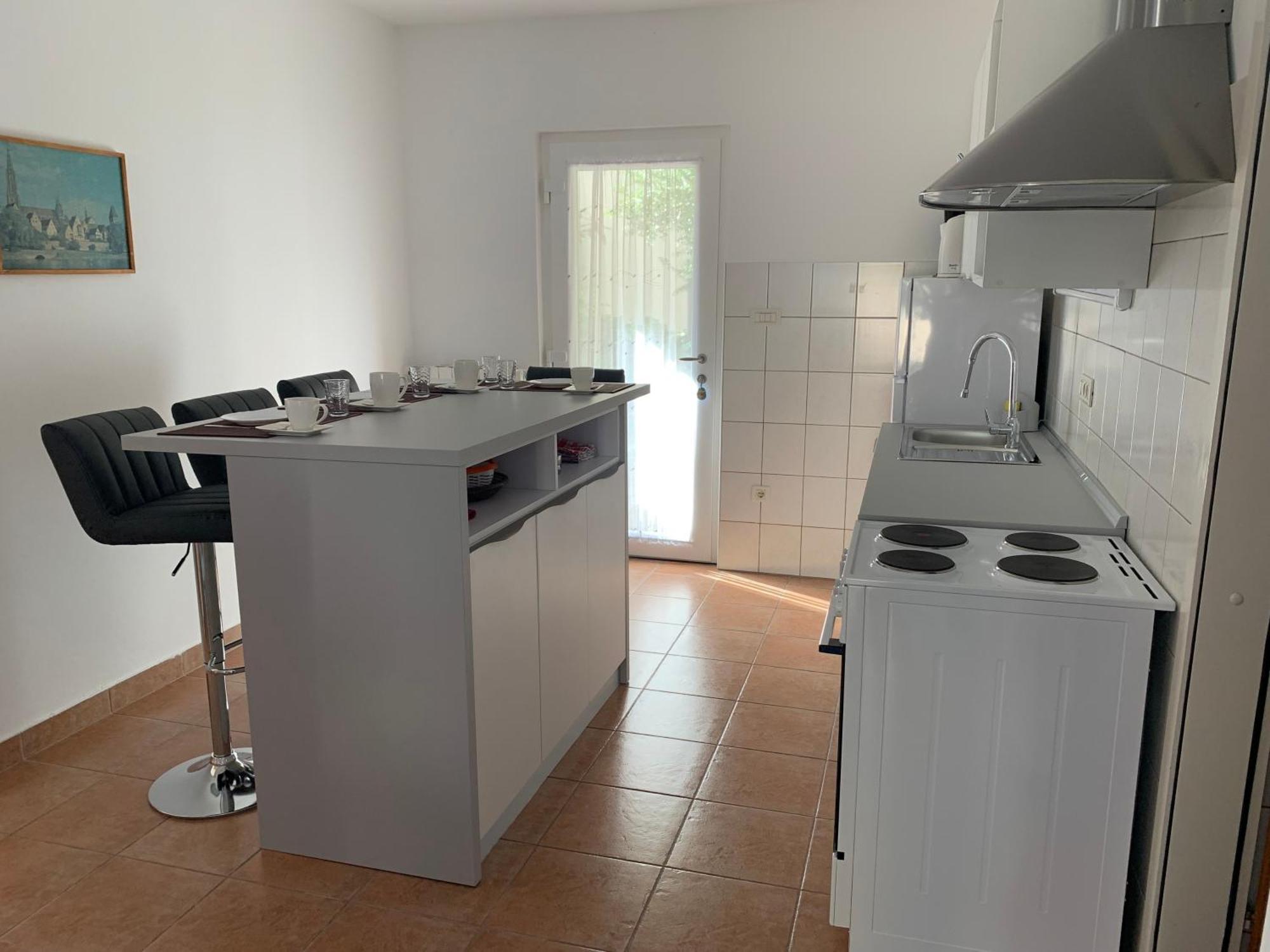 Apartments With A Parking Space Rabac, Labin - 7410 Esterno foto